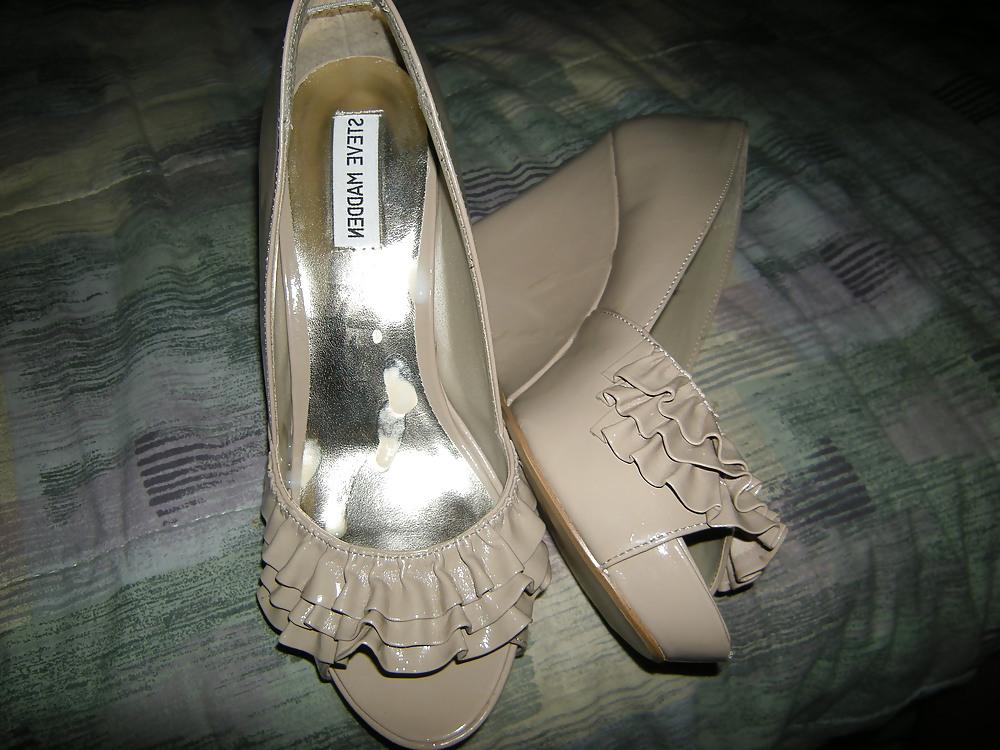 13P Fuck & Cum In My Heels (1)