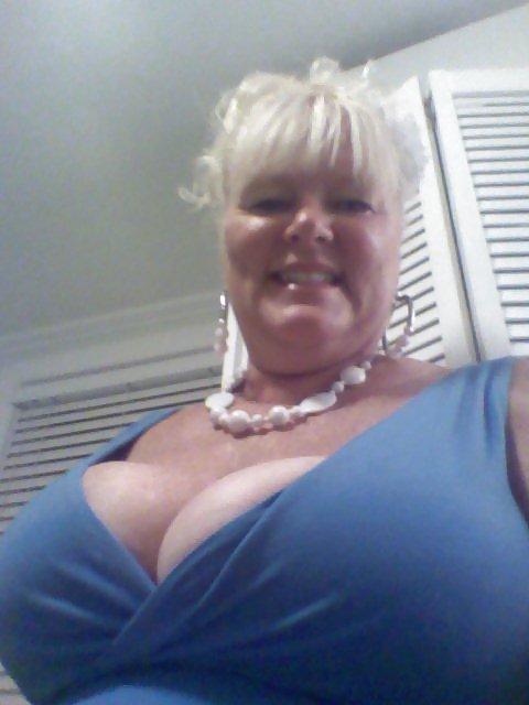 7P Cheri BBW Big Tits Mature Granny