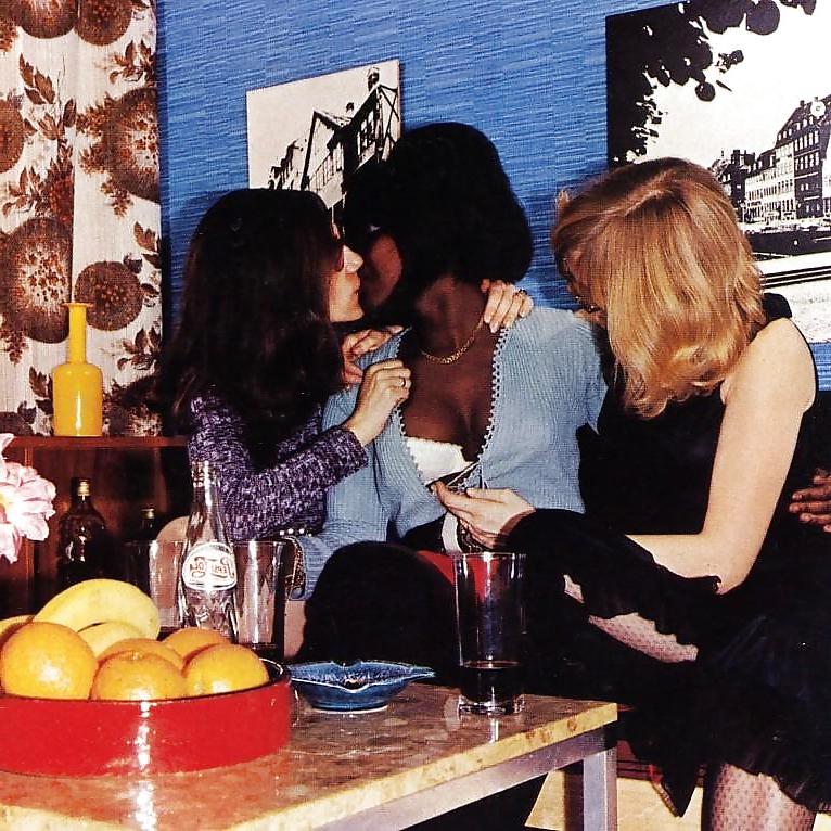24P Classic Ir Lesbians - Lesbian Climax