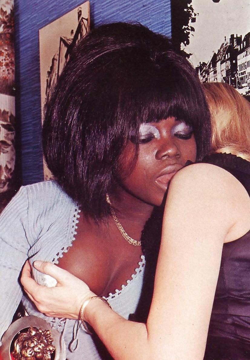 24P Classic Ir Lesbians - Lesbian Climax
