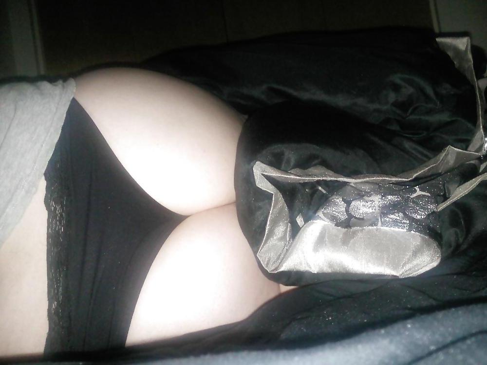25P Tonya Feet Tits Ass
