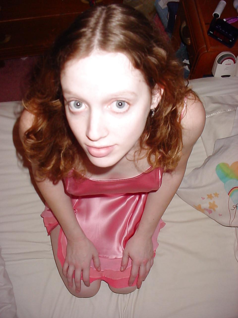 12P Red Hair With a Curl