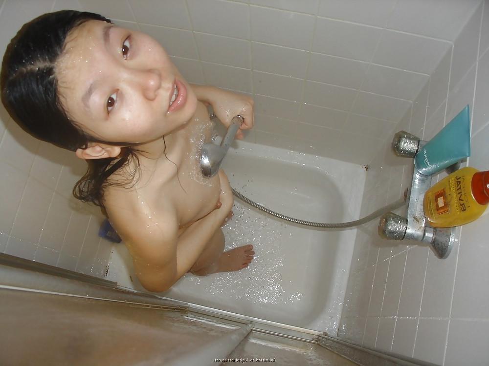 25P Asian Milf..