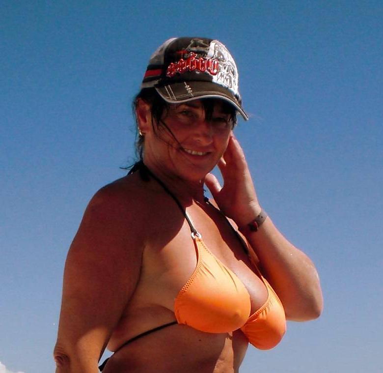 20P Mature-BBW-Ladies 256