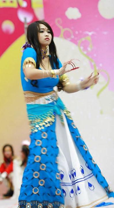 25P Asian chicks with long nails and long toenails