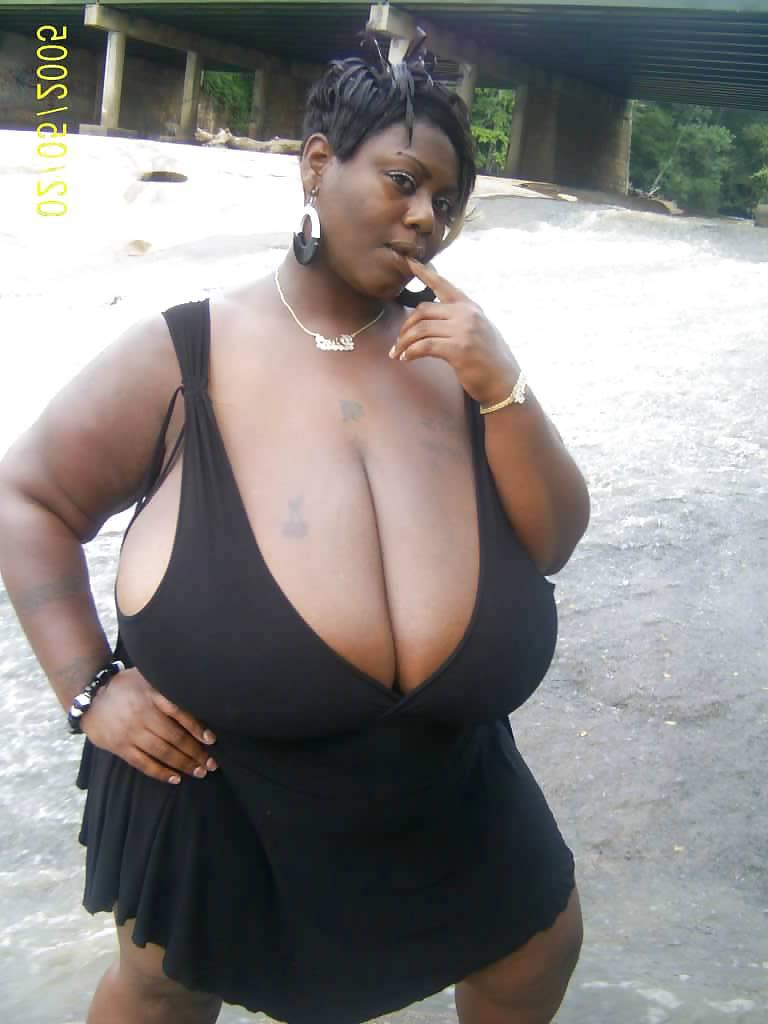 18P Clothed bbw boobs