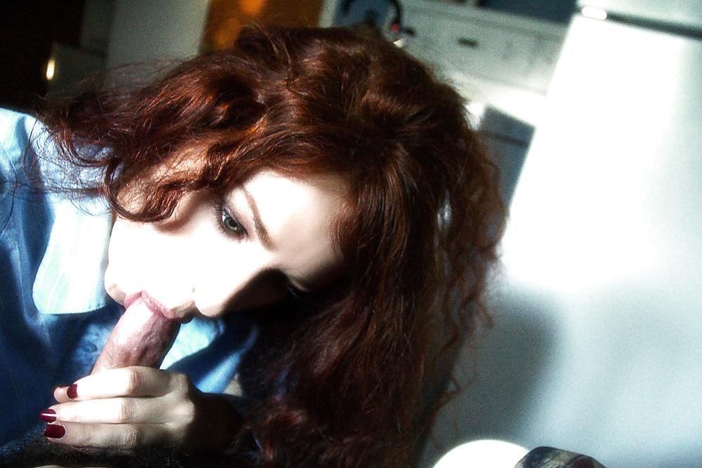 25P Beautiful And Red Hot Redhead