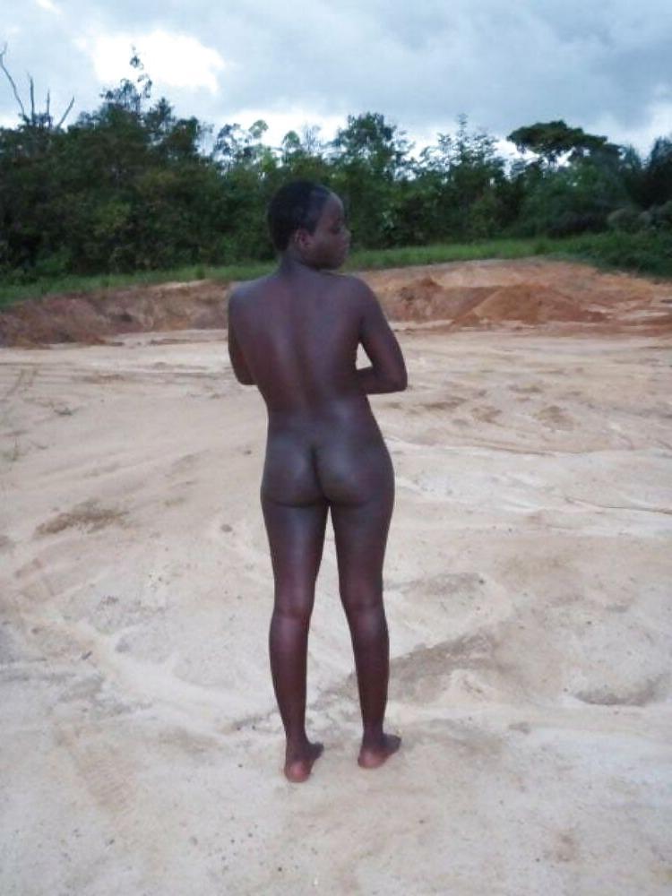 20P Black and Ebony