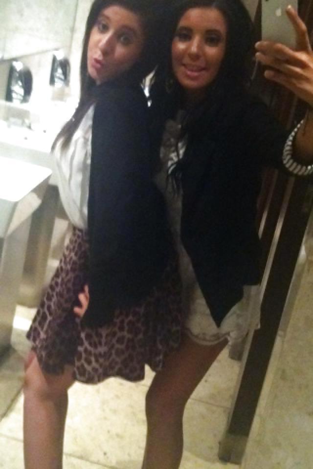 25P Hot British teens