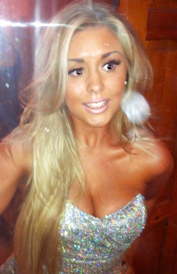 25P Hot British teens