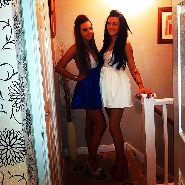 25P Hot British teens