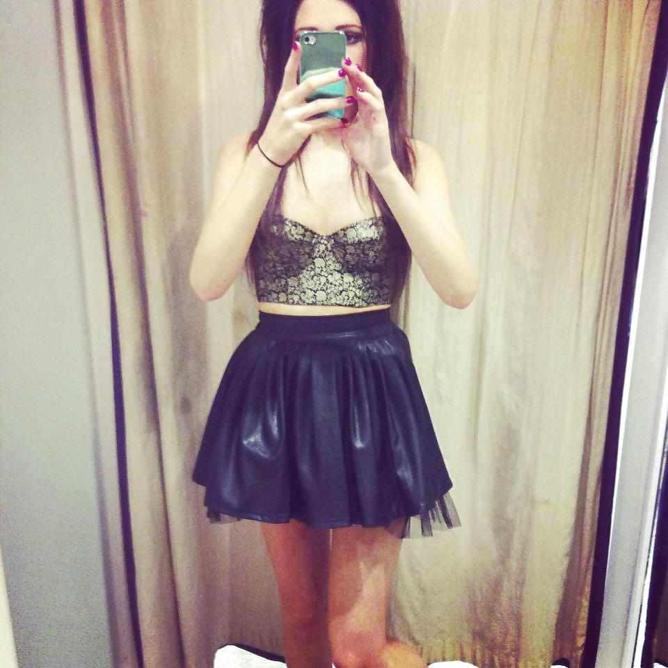 25P Hot British teens