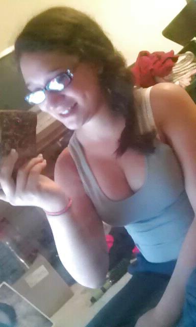 25P Misc. sexy teen cleavage