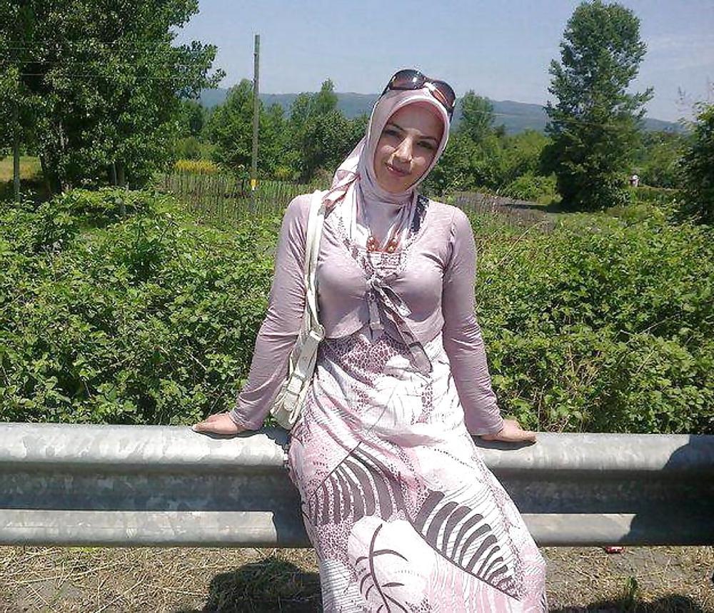 5P Busty turkish arab girls