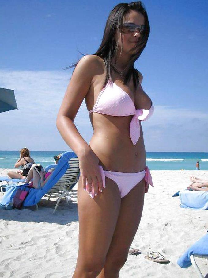 8P Turkish girl: Buse