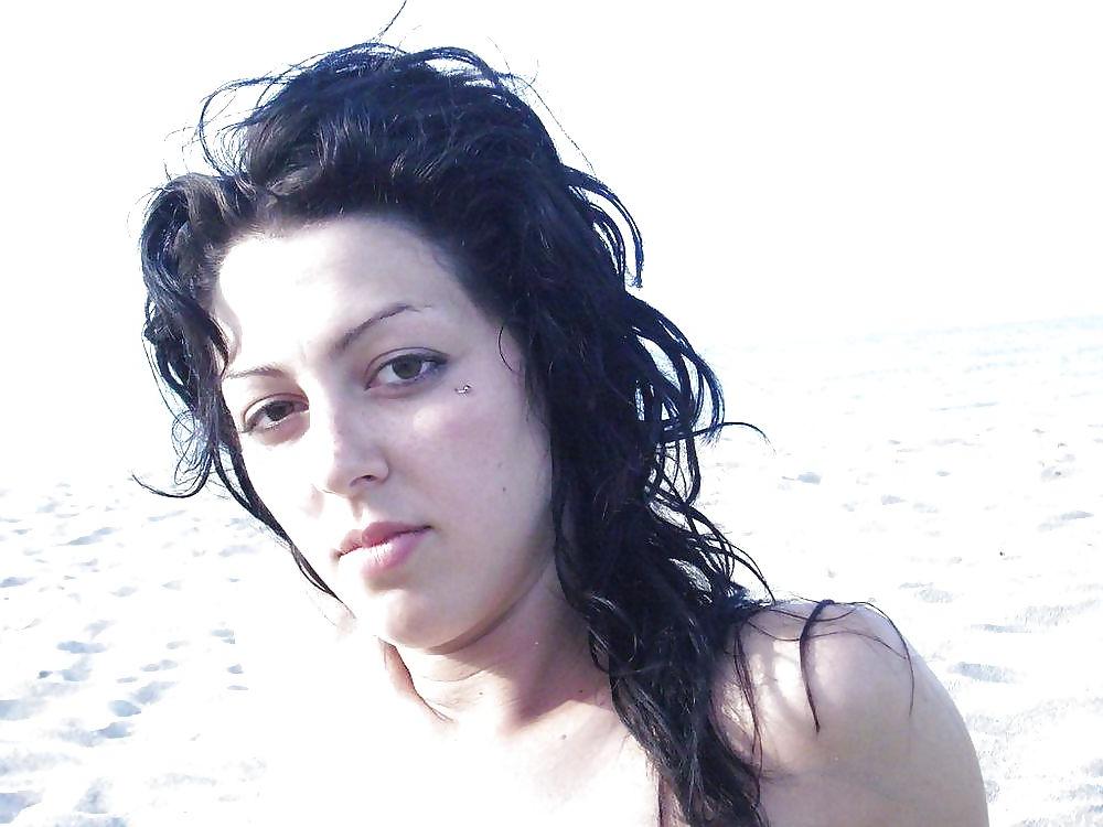 25P THE MOST FAMOUS SLUTS ON THE NET 3