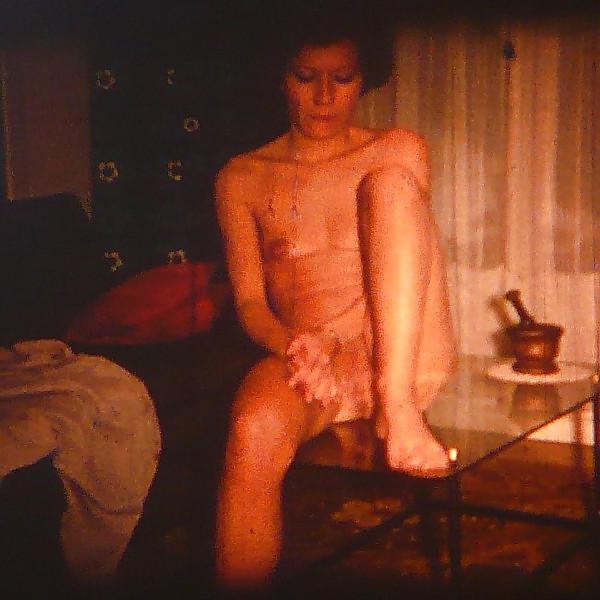 13P Classic Mature Housewife