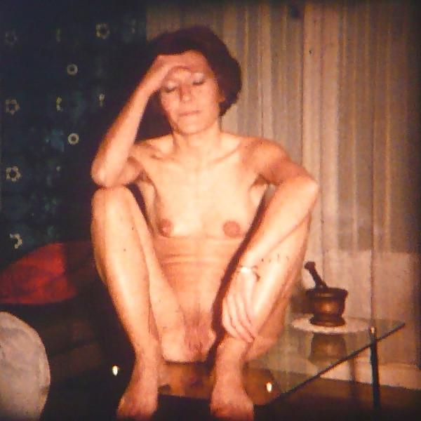 13P Classic Mature Housewife