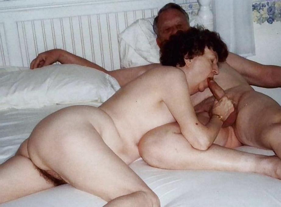 24P Grandma's blowjob 01.