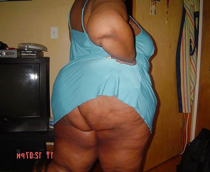 9P A NICE THICK & JUICY BBW.