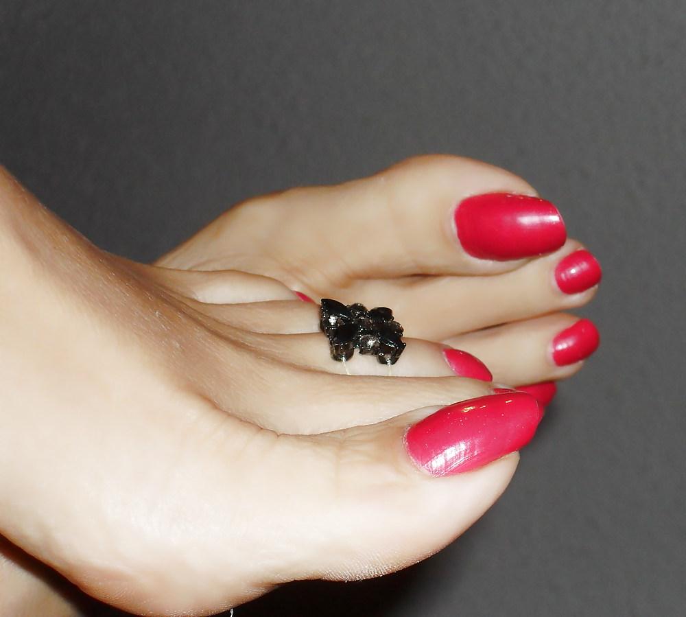 25P Fetish long nails slut
