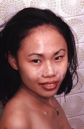 12P Asian girl Sandra getting a cumshot in her face