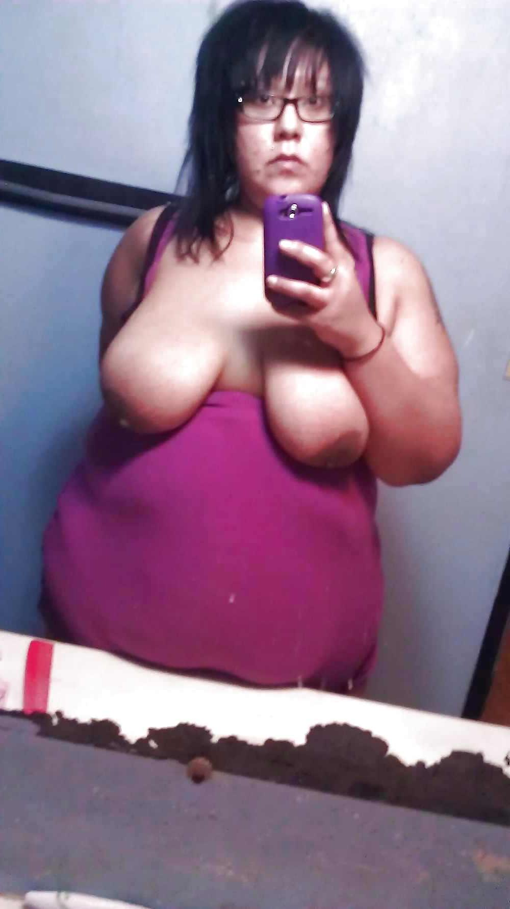 13P FAT ASIAN WHORE WITH BIG HANGERS