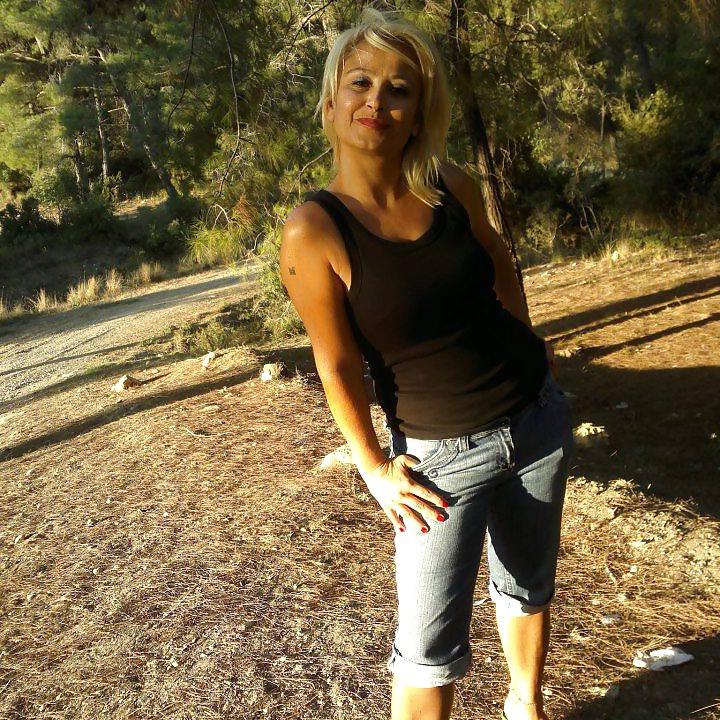 6P Turkish woman
