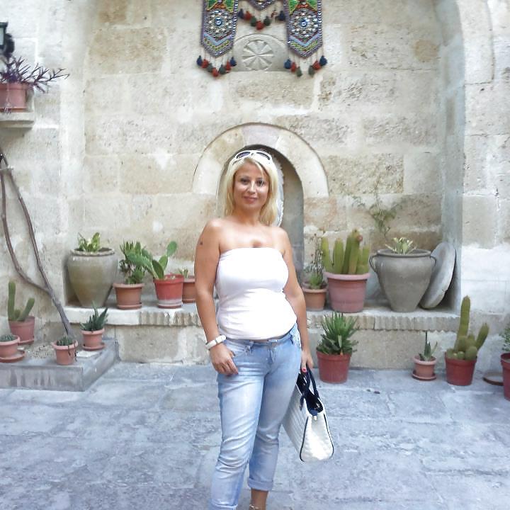 6P Turkish woman