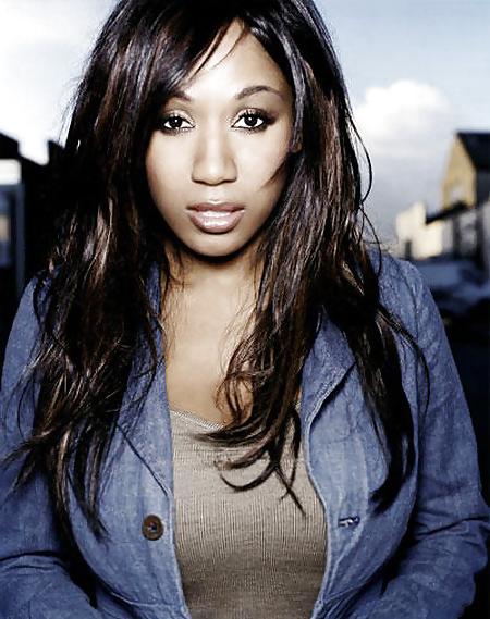 19P Maria Lawson - Black Singer With Busty Tits & Perfect Body