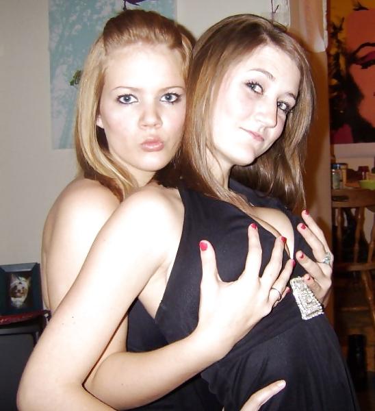 25P Naughty girls - vilaines filles