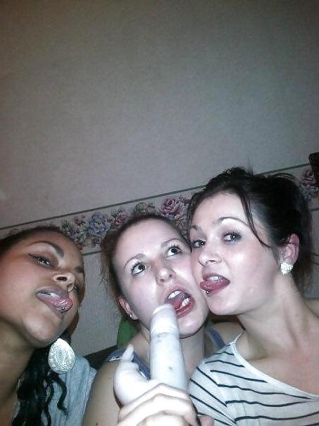 25P Naughty girls - vilaines filles