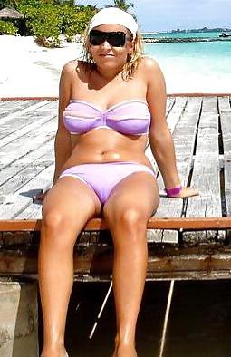 25P Swimsuits bikinis bras bbw mature dressed teen big huge - 9