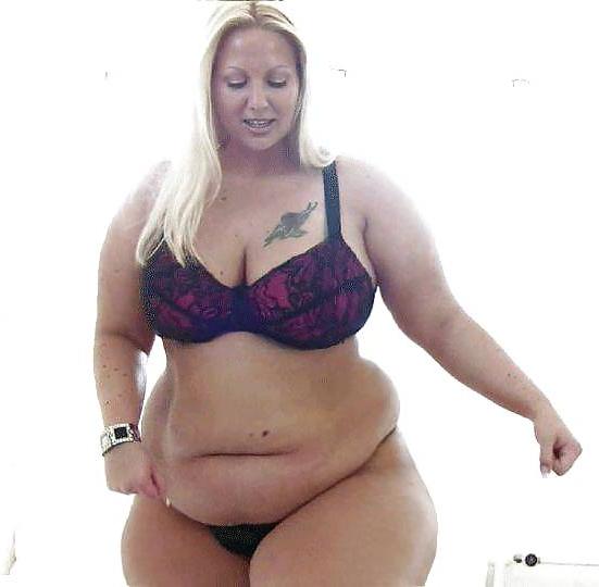25P BBW Bikini Pics
