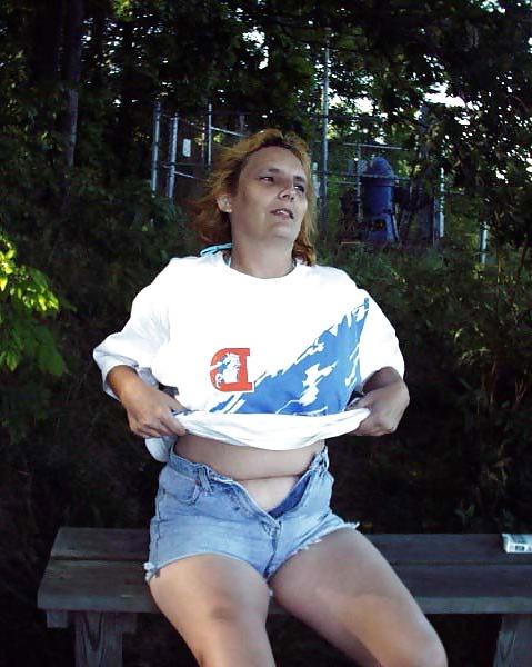 25P Crystal posing in public