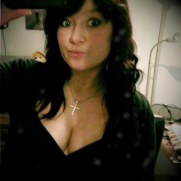 22P Hot British teens 11