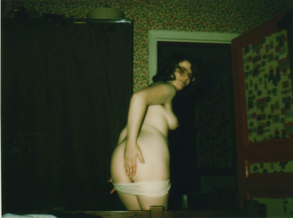22P Ugly whore Geraldine from France