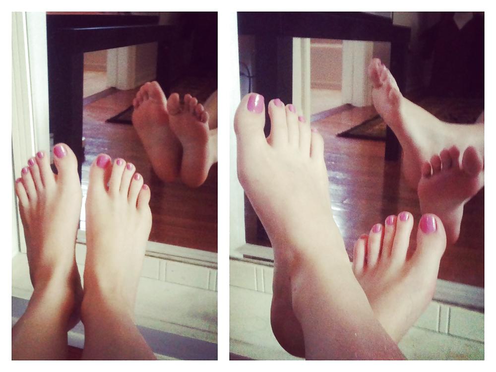 25P Wtf Sexy Teenie Feet reloaded v1.8