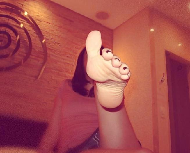 25P Wtf Sexy Teenie Feet reloaded v1.8