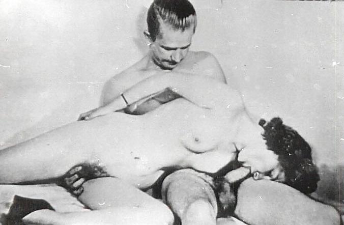 16P Retro Blowjob
