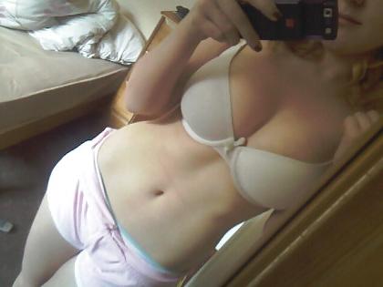 25P More cleavage pics
