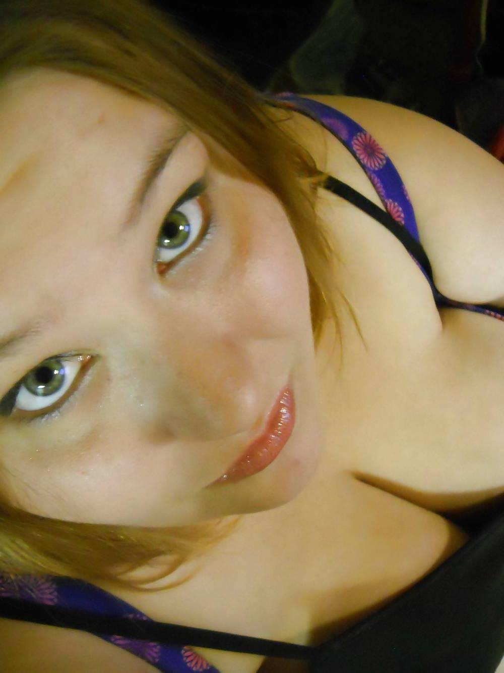 25P BBW Teen - Shower Time!