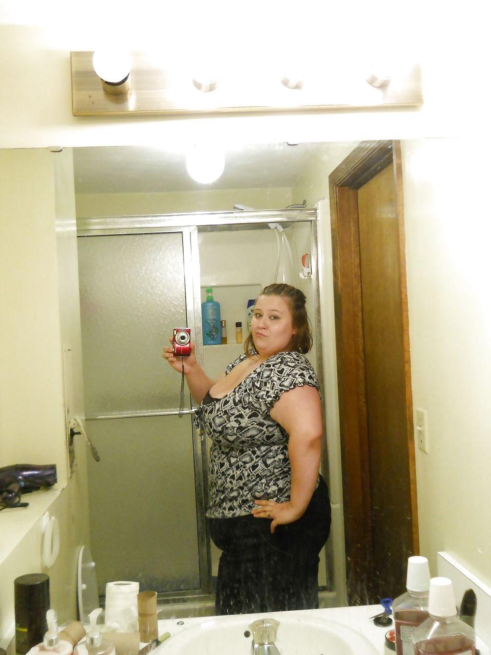 25P BBW Teen - Shower Time!