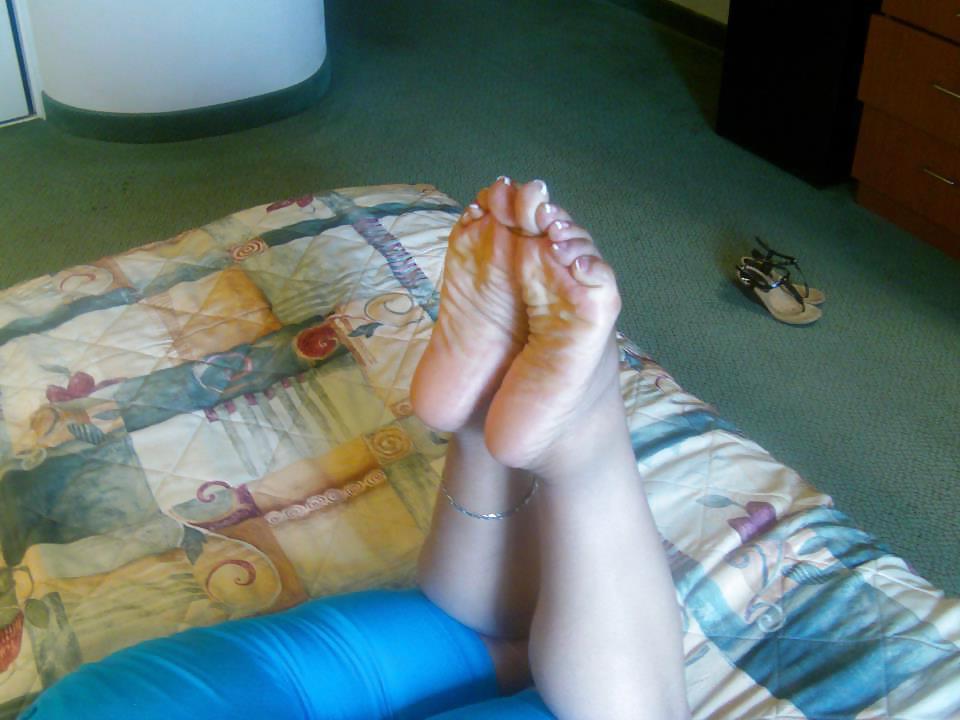 25P Face Book Feet # 2 Black and white