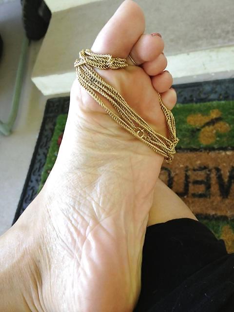 25P Face Book Feet # 2 Black and white