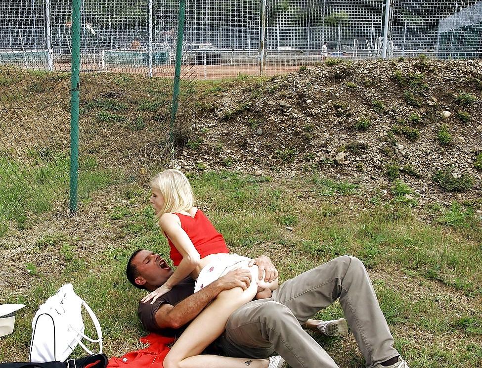 13P Public Sex