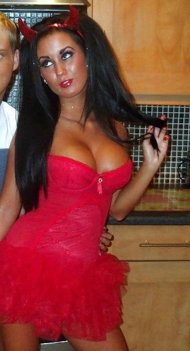 20P British uni chav slag for comments and degrading