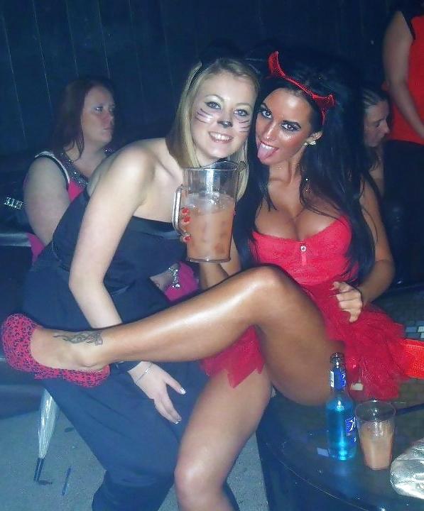 20P British uni chav slag for comments and degrading