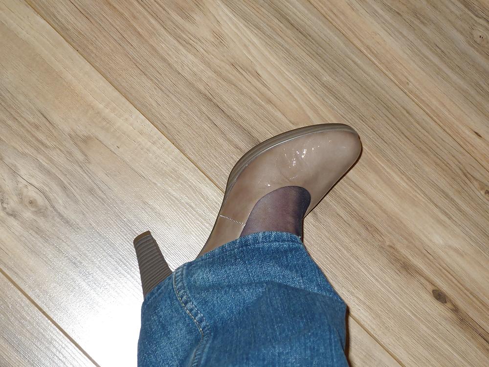 4P New shoes to wear in public