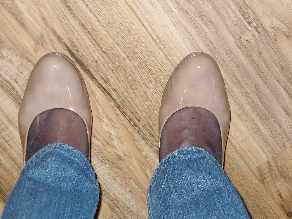 4P New shoes to wear in public